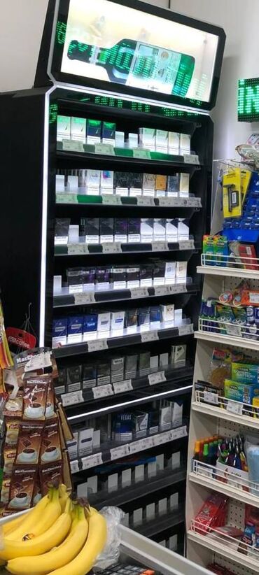 Rəf vitrinləri: Ideal vezyetde market avadanliqlari satilir. Qiymetlerde razilaşma — 1