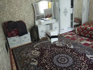 сварачные работы: Уктоочу бөлмө гарнитуру, Колдонулган, Эки кишилик керебет, Шкаф, Комод, Кыргызстан, Өзү алып кетүү