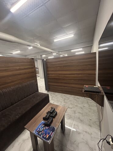 Hazır biznes: Hazr biznes xan arxinin kuruqunda oba marketin yani 3 eded — 16