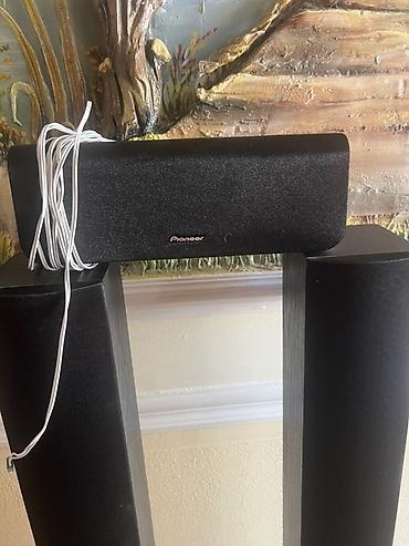 qapı dinamikleri: Pioneer S-DV1T sütun akustikası – 4 ədəd hündür “tower” tipli dinamik — 6