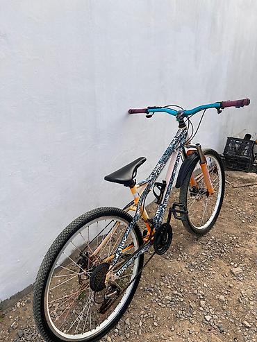 teker velosiped: Velosiped – şəhər və yüngül off-road üçün - Çərçivə: yüngül alaşımlı — 4