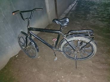 trek marlin 5: Şəhər/ kənd daxili minik üçün universal velosiped - Rəng: qara, sadə — 3