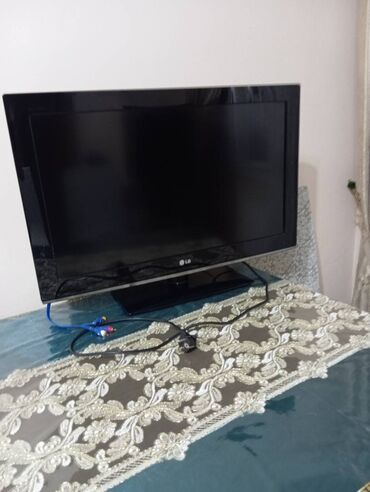 samsung tv 82 ekran: İşlənmiş Televizor LG 82"