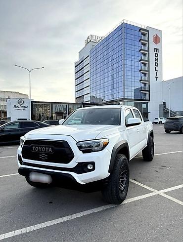 Toyota: Toyota Tacoma: 2019 г., Бензин, Пикап — 3