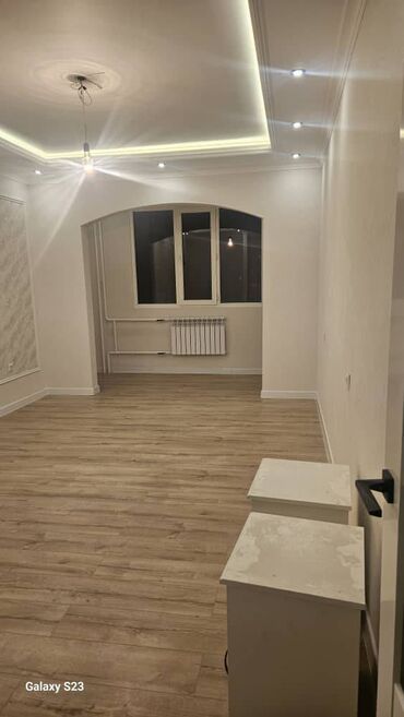 сдаю квартиру 5 микрорайон: 2 комнаты, 66 м², 106 серия улучшенная, 6 этаж, Евроремонт