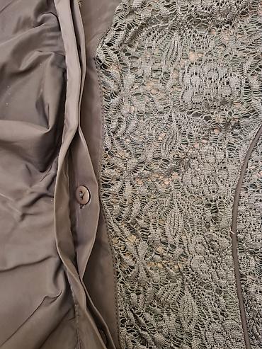 Книги и журналы: 3 lü dəst Lasagrada markasına məxsusdur,M (size 38)ölçüyə uygundu,ətək — 7