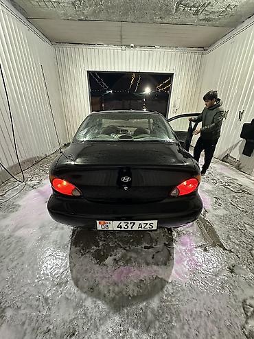 Транспорт: Hyundai Elantra: 2000 г., 2 л, Автомат, Бензин, Седан — 3