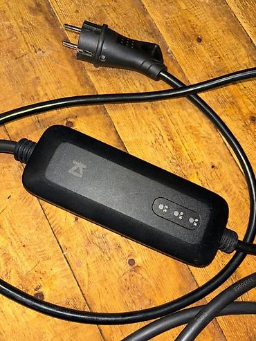 cruze led: EV daşınan şarj cihazı (ICCPD) - Ev prizindən (Schuko, 230V) birbaşa — 4