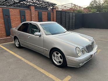Mercedes-Benz E-Class: 2000 г., 3.2 л, Автомат, Бензин, Седан