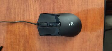 мышка бу: Продам игровую мышь Bloody W90, в отличном состоянии, кнопки не