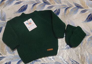 Dəstlər: Əl işi toxunma uşaq geyimləri və aksessuarları. Hər biri sifarişlə — 6