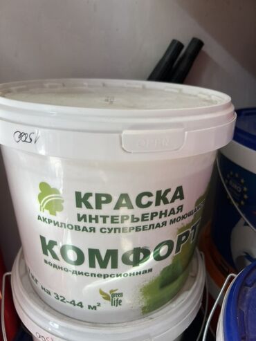 белый рабочий стол: Краска интерьерная «КОМФОРТ» — акриловая, супербелая, моющаяся