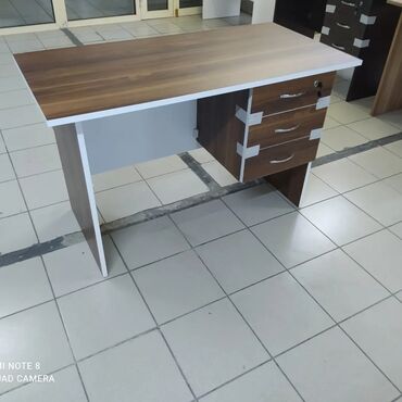 lalafo ofis mebelleri: Новый, Для сотрудника, Прямоугольный стол