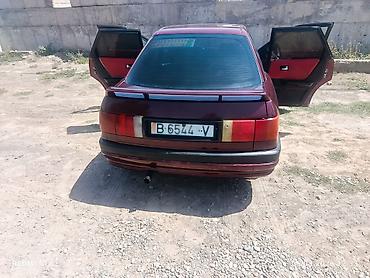 авуди 90: Audi 80: 1990 г., Седан — 6
