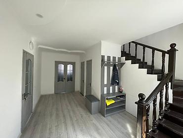 Долгосрочная аренда домов: 180 м², 4 комнаты — 9