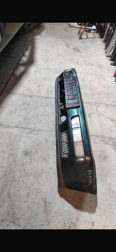 Volkswagen: Volkswagen Vento: 1995 г., 1.8 л, Механика, Седан — 12