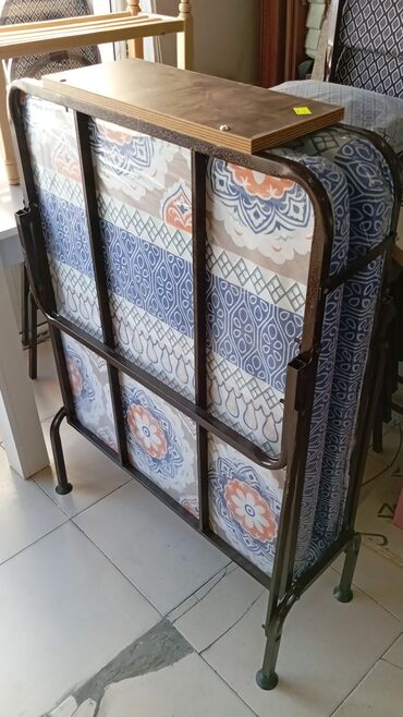 Çarpayılar: Yeni, Təknəfərlik çarpayı, Bazasız, Matras ilə, Siyirməsiz, Azərbaycan -da lalafo.az — 7 Çarpayılar: Yeni, Təknəfərlik çarpayı, Bazasız, Matras ilə, Siyirməsiz, Azərbaycan — 7