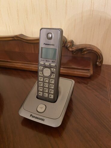 bu telefonu al: Stasionar telefon Panasonic, Simsiz, İşlənmiş, Ünvandan götürmə, Pulsuz çatdırılma, Ödənişli çatdırılma