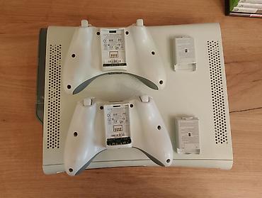 Xbox 360 & Xbox: Xbox 360 oyun paketi Komplekt: - Xbox 360 konsolu (ağ korpus) - 2 — 10