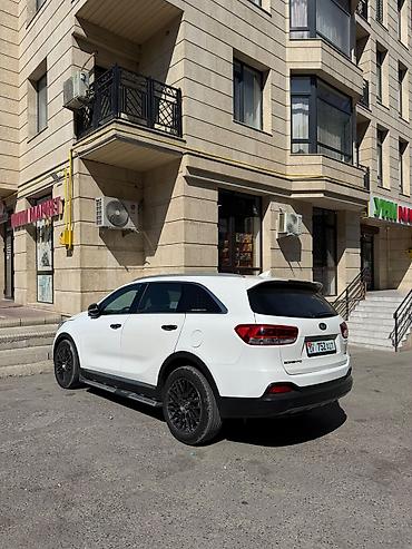 41 5: Kia Sorento: 2017 г., 2 л, Автомат, Дизель, Кроссовер — 2