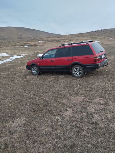 Volkswagen: Volkswagen Passat Variant: 1991 г., 2 л, Механика, Бензин, Универсал — 4