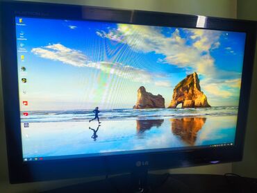 Masaüstü kompüterlər və iş stansiyaları: Güclü kompüterdir dəyərindən aşağı satılır keys monitor birlikdə