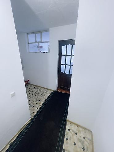 кв дом: 2 комнаты, 1 м², 3 этаж, Старый ремонт — 3