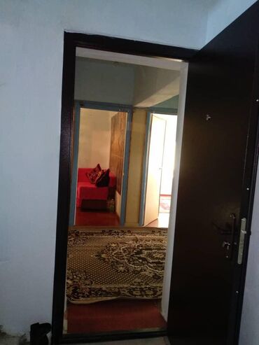 Продажа квартир: 3 комнаты, 70 м², 106 серия, 3 этаж, Косметический ремонт