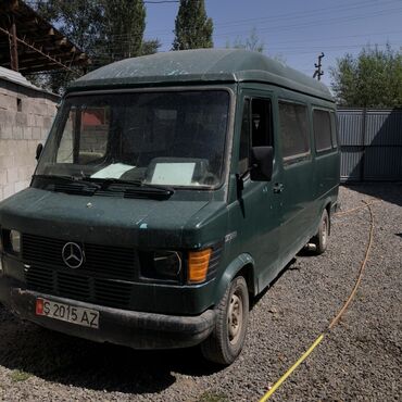 грузовые техники: Автобус, Mercedes-Benz, 3 л, 15ке чейин орун