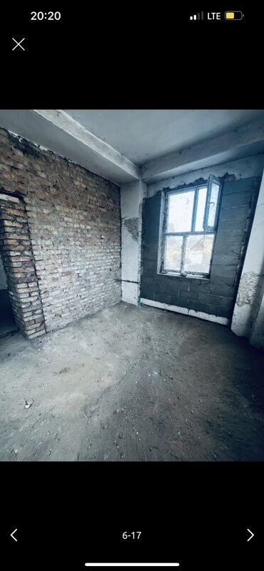 Продажа участков: Имеется постройка из шлакоблоков с частичной отделкой и установленными — 15