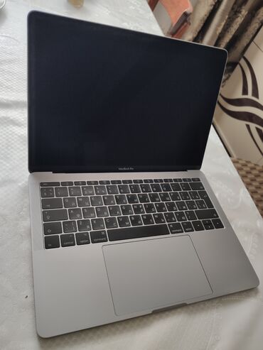 продать ноутбук in Азербайджан | СУМКИ: MacBook Pro 13 2017 Space Gray Продаю личный мак. Покупался для