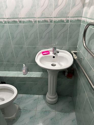 Продажа коттеджей и домов: Продается теплый двухэтажный дом с уютным участком! Все документы в — 13