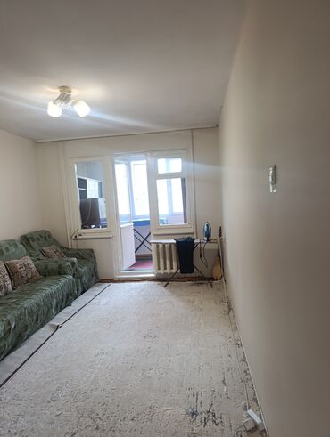 Долгосрочная аренда домов: 1 комната, 38 м², 104 серия, 3 этаж, Косметический ремонт