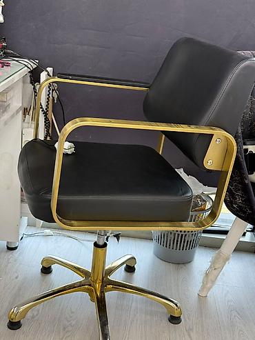 qedimi kreslo: Qızılı çərçivəli salon kreslosu Kreslo 3 ededi 400 azn — 1
