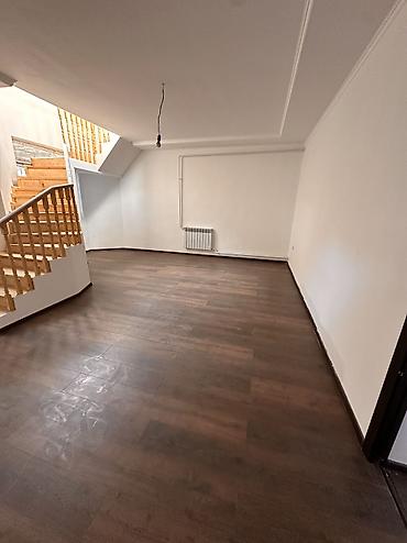 каретный двор: 6 комнат, 205 м², 6 соток, Джал, Риэлтор — 4