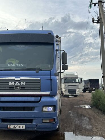 Тягачи: Тягач, MAN, 2003 г., Тентованный — 13