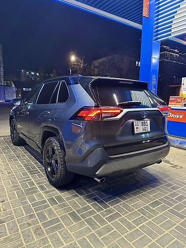 voxy noah: Toyota RAV4: 2019 г., 2.5 л, Автомат, Гибрид, Кроссовер — 3