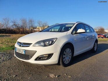 Transport: Opel Astra: 1.6 l | 2016 year | 144000 km. MPV