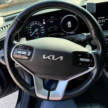 Kia: Kia K8: 2021 г., Седан — 15