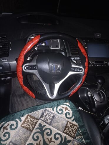 Honda: Honda Civic: 2006 г., 1.8 л, Автомат, Бензин, Седан — 18