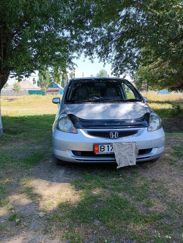 Honda: Honda Fit: 2004 г., 1.3 л, Вариатор, Бензин, Хэтчбэк