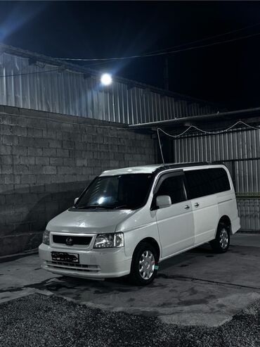 шины на степвагон: Honda Stepwgn (Stepwagon) — вместительный праворульный минивэн белого