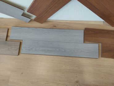 Laminat: Laminat 33 klasdır qalınlığı 10 mm yolkada var düzünə vurulmadan var — 3