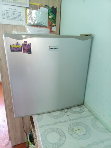 крафтер холодильник: Холодильник Б/у, Однокамерный, De frost (капельный), 47 * 47 * 44