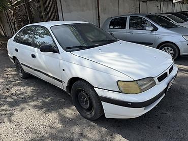 Продажа авто: Toyota Carina: 1993 г., 1.6 л, Механика, Бензин, Седан — 2