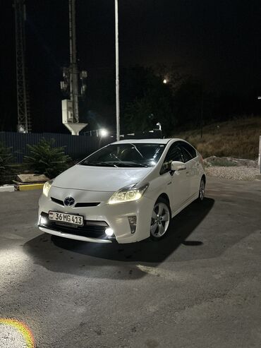 авто логан: Toyota Prius: 2012 г., 1.8 л, Вариатор, Гибрид, Хэтчбэк