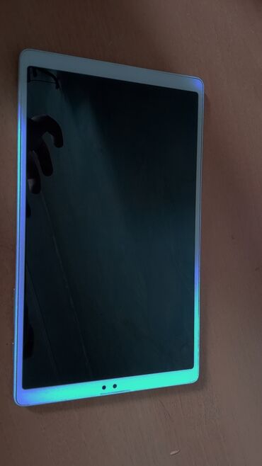 samsung galaxy tab 4 teze qiymeti: Samsung tablet satılır adaptiri, kabrosu qutusu hamısı var. 32gb