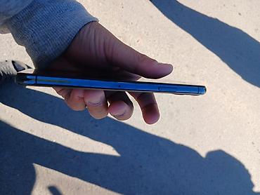 Техника и электроника: IPhone 11 Pro Max, Б/у, 64 ГБ, Matte Midnight Green, Чехол, 70 % — 2