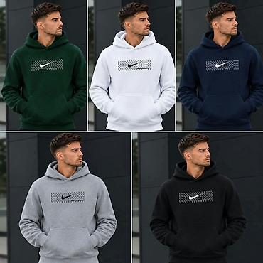 Duksevi: 10. Muški duksevi M,L,XL,XXL,3XL veličine 3800 din . ili kupi 2 — 1
