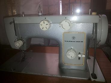 Çayka 142M tikiş maşını – şkaflı komplekt - Model: Çayka-142M (СССР